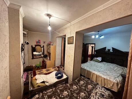 4 otaqlı həyət evi/bağ evi - Yasamal r. - 90 m²