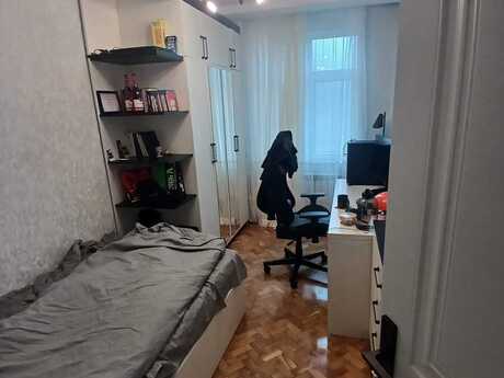 3 otaqlı köhnə tikili - Memar Əcəmi m. - 75 m²