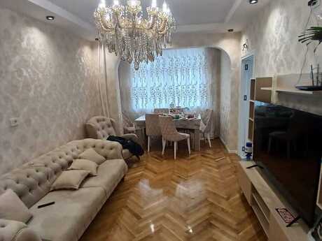 Elan №6099289 - Bakı, Memar Əcəmi m., 3 otaqlı, 75 m², 2/5 mərtəbə