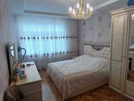 3 otaqlı köhnə tikili - Memar Əcəmi m. - 75 m²