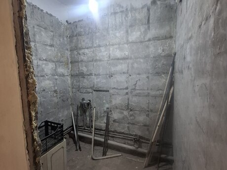 2 otaqlı köhnə tikili - Həzi Aslanov q. - 60 m²