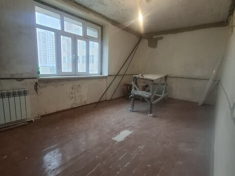 2 otaqlı köhnə tikili - Həzi Aslanov q. - 60 m²