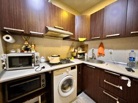 2 otaqlı köhnə tikili - Gənclik m. - 55 m²