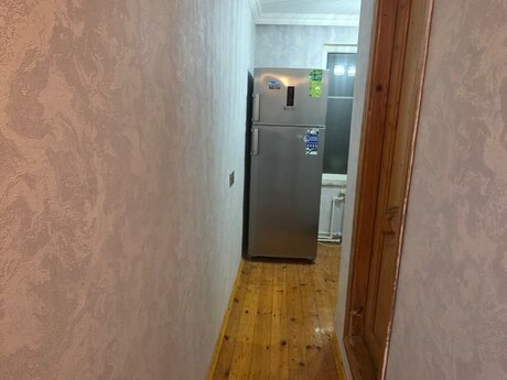 2 otaqlı köhnə tikili - İnşaatçılar m. - 65 m²