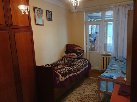 3 otaqlı köhnə tikili - Xətai r. - 70 m²