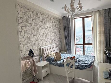 3 otaqlı yeni tikili - Bakıxanov q. - 120 m²