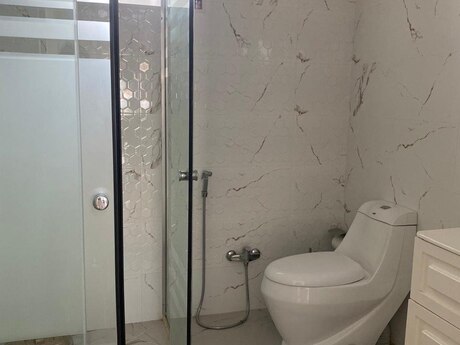 4 otaqlı həyət evi/bağ evi - Mərdəkan q. - 120 m²