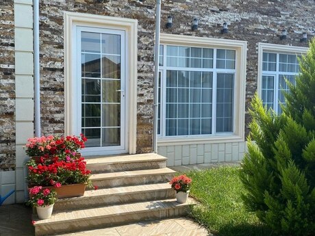 4 otaqlı həyət evi/bağ evi - Mərdəkan q. - 120 m²