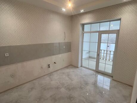 4 otaqlı həyət evi/bağ evi - Zabrat q. - 115 m²