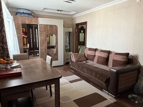 2 otaqlı köhnə tikili - Həzi Aslanov q. - 40 m²