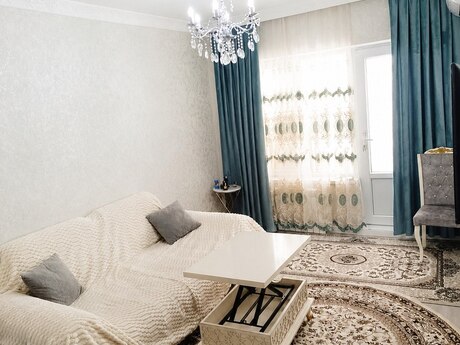 2 otaqlı köhnə tikili - Azadlıq Prospekti m. - 60 m²