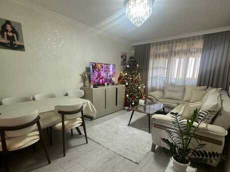 2 otaqlı köhnə tikili - Xətai r. - 55 m²