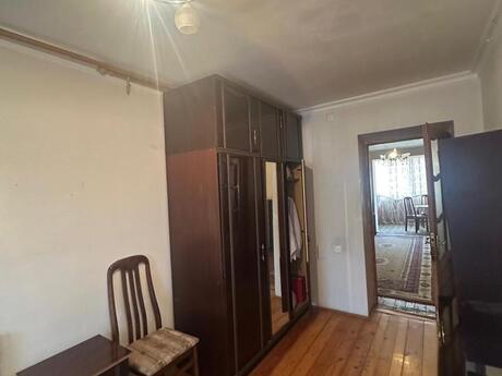2 otaqlı köhnə tikili - Elmlər Akademiyası m. - 55 m²