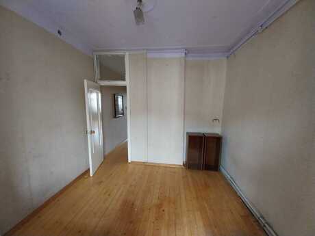 1 otaqlı köhnə tikili - Yeni Günəşli q. - 37 m²