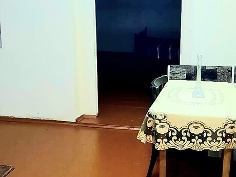 2 otaqlı köhnə tikili - Biləcəri q. - 45 m²
