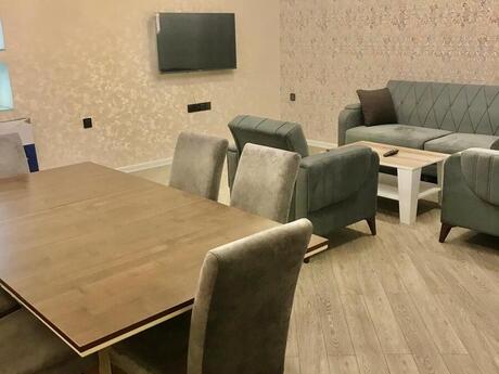 3 otaqlı yeni tikili - Şah İsmayıl Xətai m. - 110 m²