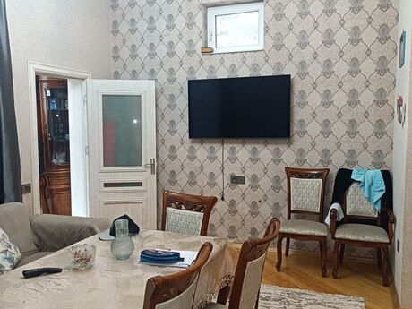4-комн. дом/дача - м. Гянджлик - 110 м²