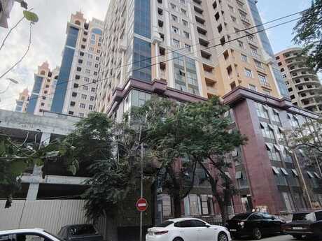 3 otaqlı yeni tikili - 28 May m. - 120 m²