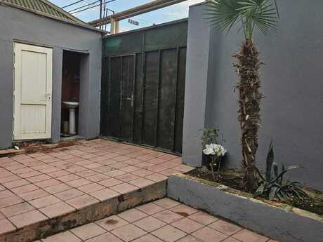 3 otaqlı həyət evi/bağ evi - Biləcəri q. - 68 m²