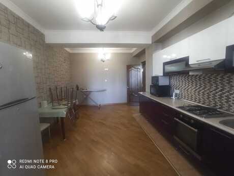 3 otaqlı yeni tikili - Şah İsmayıl Xətai m. - 145 m²