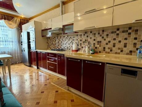 3 otaqlı yeni tikili - Nəriman Nərimanov m. - 141 m²