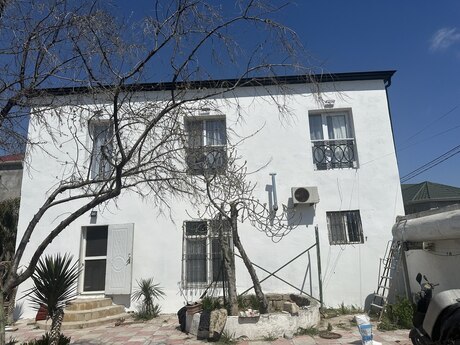 5 otaqlı həyət evi/bağ evi - Hövsan q. - 130 m²