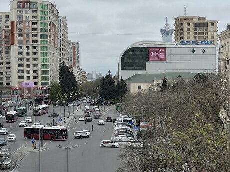 3 otaqlı köhnə tikili - Nəriman Nərimanov m. - 90 m²