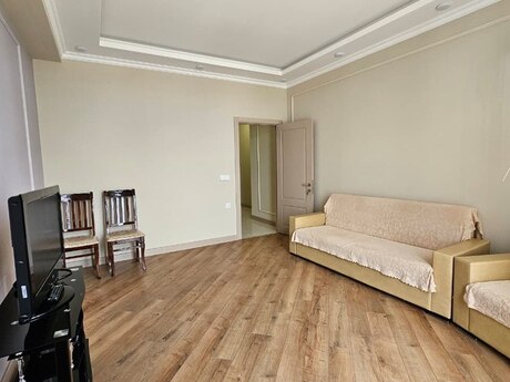2 otaqlı yeni tikili - Dərnəgül m. - 85 m²