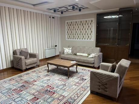 3 otaqlı yeni tikili - 28 May m. - 172 m²