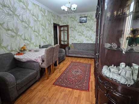 2-комн. вторичка - м. Ази Асланов - 60 м²