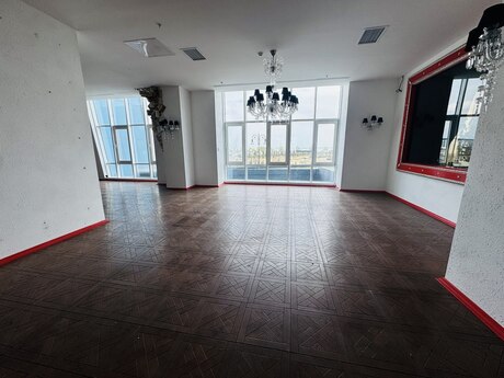 6 otaqlı ofis - Şah İsmayıl Xətai m. - 440 m²