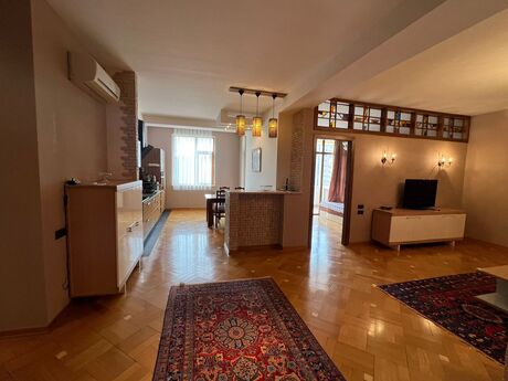3 otaqlı yeni tikili - 28 May m. - 127 m²