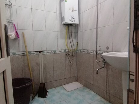 2 otaqlı köhnə tikili - 7-ci mikrorayon q. - 40 m²