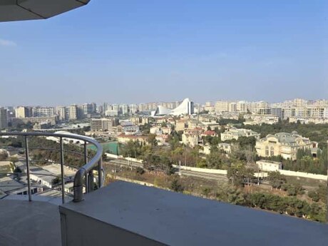 Elan №6099732 - Bakı, Şah İsmayıl Xətai m., 6 otaqlı, 255 m²