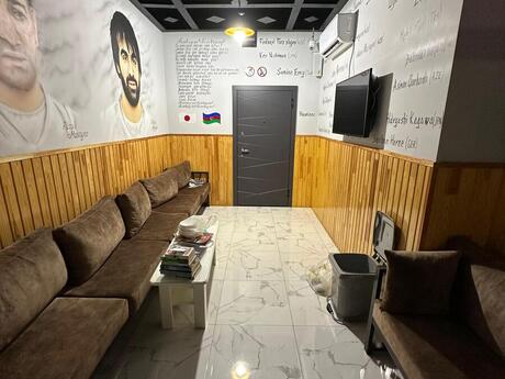 Obyekt - Şah İsmayıl Xətai m. - 200 m²