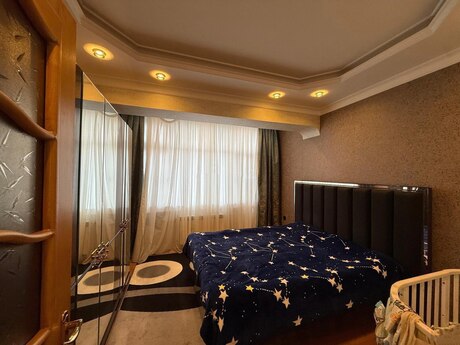 Elan №6099735 - Bakı, Nizami m., 4 otaqlı, 118 m², 6/18 mərtəbə
