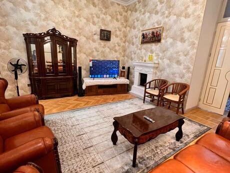 3 otaqlı köhnə tikili - Nizami m. - 100 m²