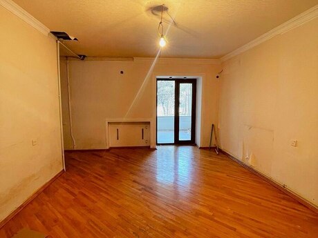 Elan №6099824 - Bakı, Yasamal r., 3 otaqlı, 110 m², 3/6 mərtəbə