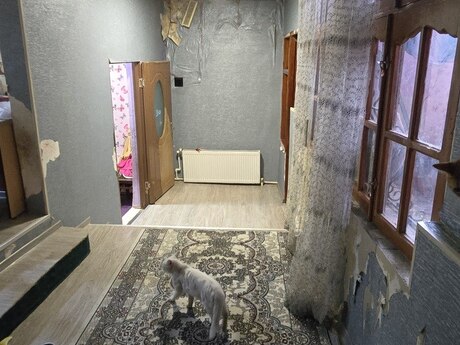 5 otaqlı köhnə tikili - Nizami m. - 100 m²