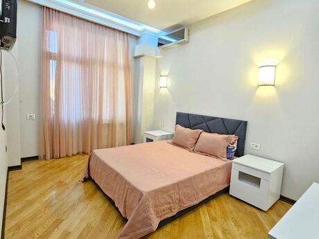 3-room apartment, 180 m², Nizami: 370 000 ₼ 2