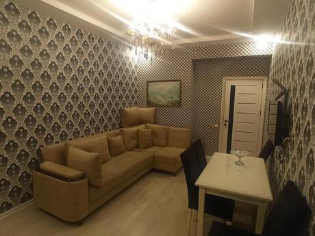 3 otaqlı köhnə tikili - Əhmədli m. - 70 m²