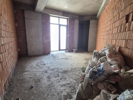 3 otaqlı yeni tikili - Səbail r. - 153 m²