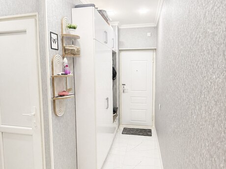 2 otaqlı köhnə tikili - Azadlıq Prospekti m. - 50 m²