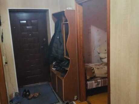 3 otaqlı köhnə tikili - Qaraçuxur q. - 75 m²