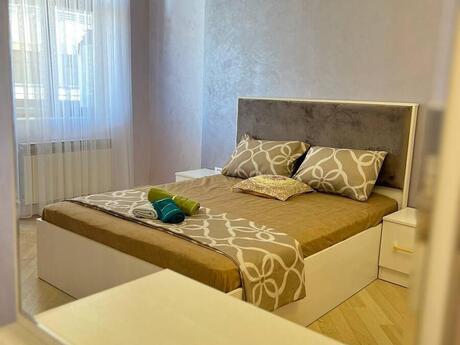 3 otaqlı yeni tikili - Şah İsmayıl Xətai m. - 150 m²