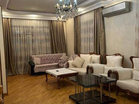7 otaqlı həyət evi/bağ evi - Masazır q. - 220 m²