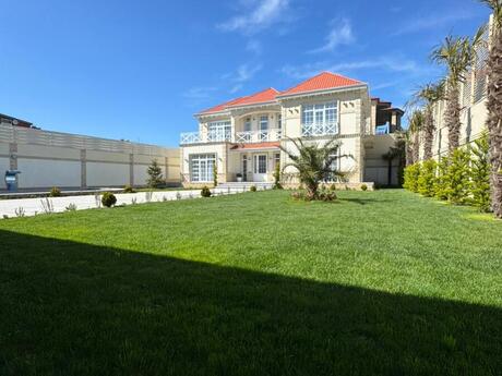 6 otaqlı həyət evi/bağ evi - Mərdəkan q. - 300 m²