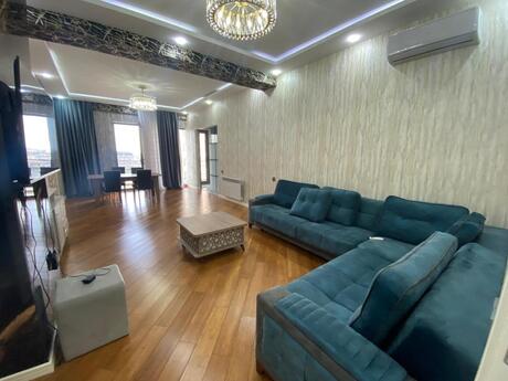 4 otaqlı yeni tikili - Ağ şəhər q. - 170 m²