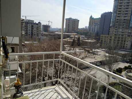 3 otaqlı köhnə tikili - Nizami m. - 70 m²