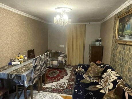 2-комн. дом/дача - м. Элмляр Академиясы - 44 м²